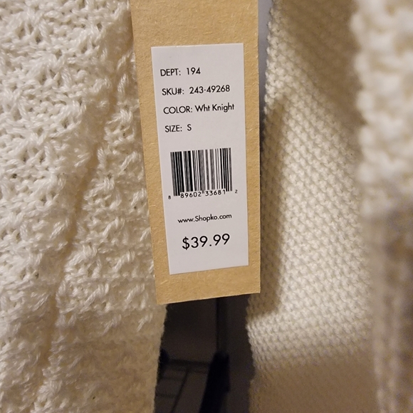 Sweaters - Picture 2 of 2